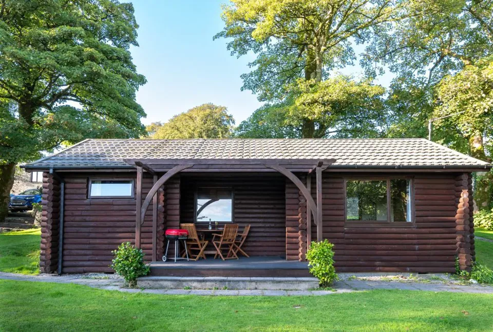 Brookview Lodge 2